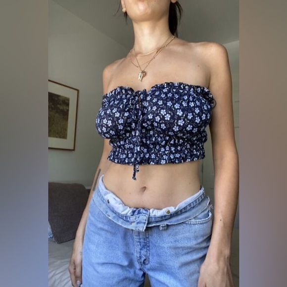 NWT UO Smocked Tie Tube Top in Blue Multi - Picture 1 of 4